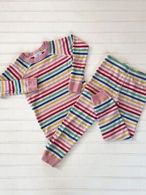 HANNA ANDERSSON Organic Cotton Rainbow Striped Pajama Set